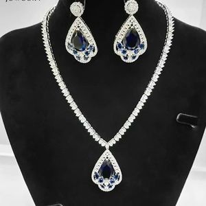 Classy Wedding/Formal Set